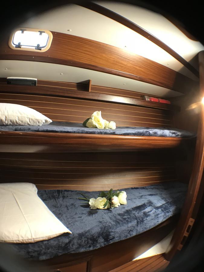 Bed&Boat Eolo 3 Hotel Венеция Екстериор снимка